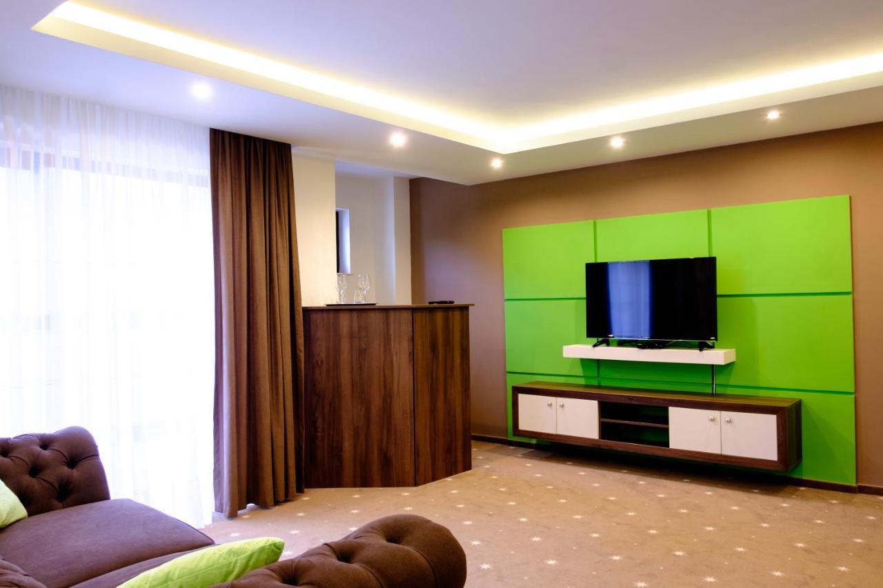 Hotel Poezia Luna Εξωτερικό φωτογραφία