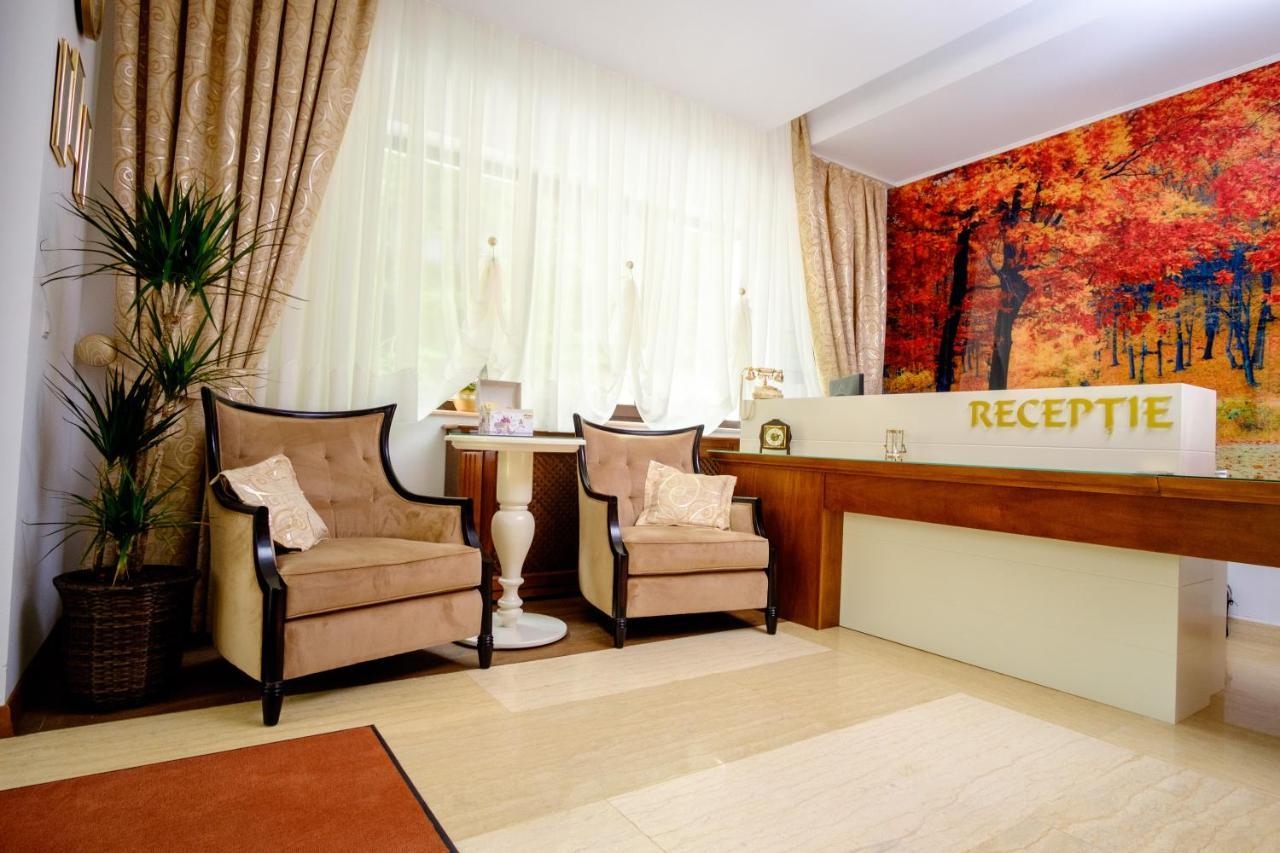 Hotel Poezia Luna Εξωτερικό φωτογραφία