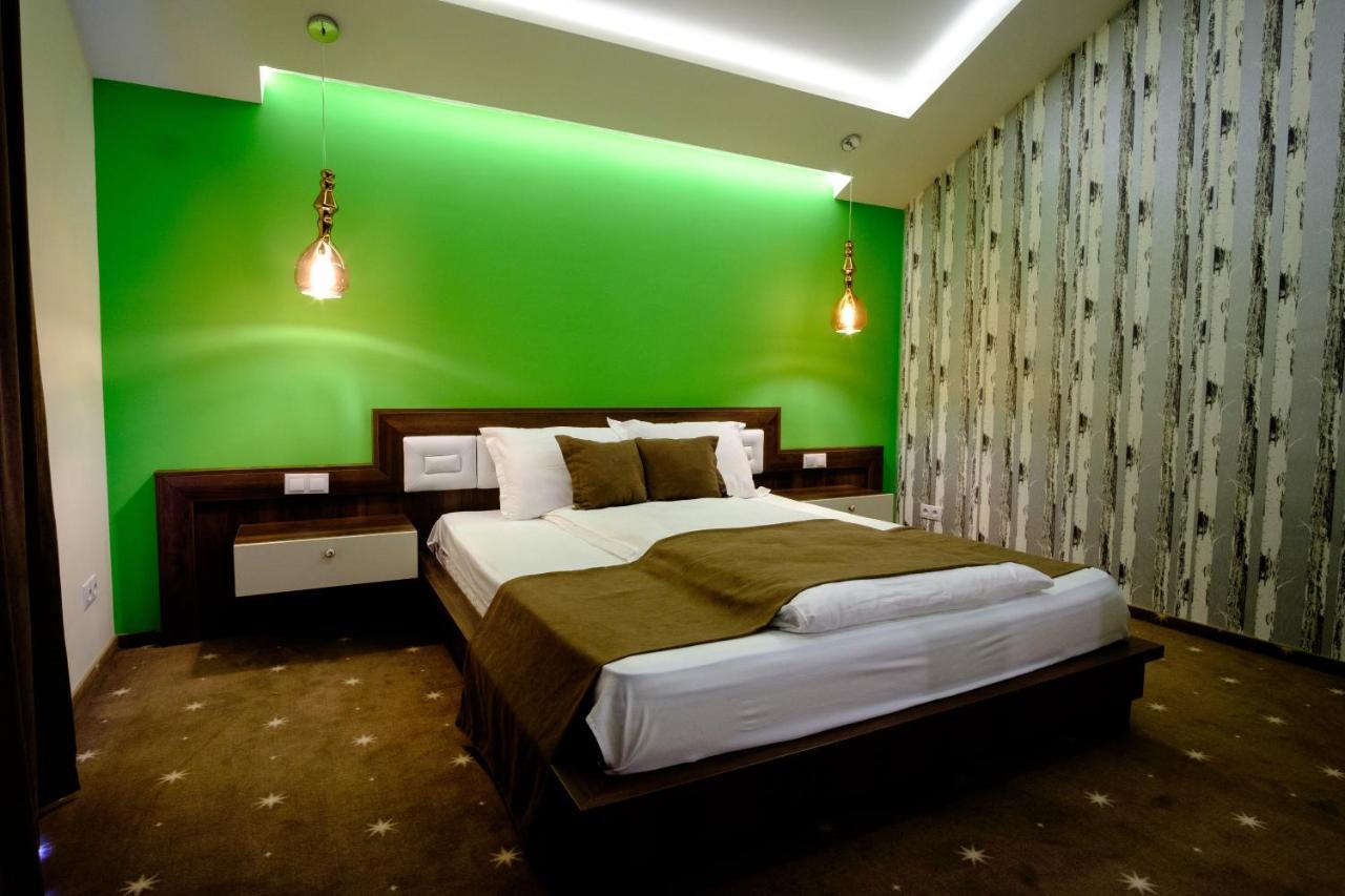 Hotel Poezia Luna Εξωτερικό φωτογραφία