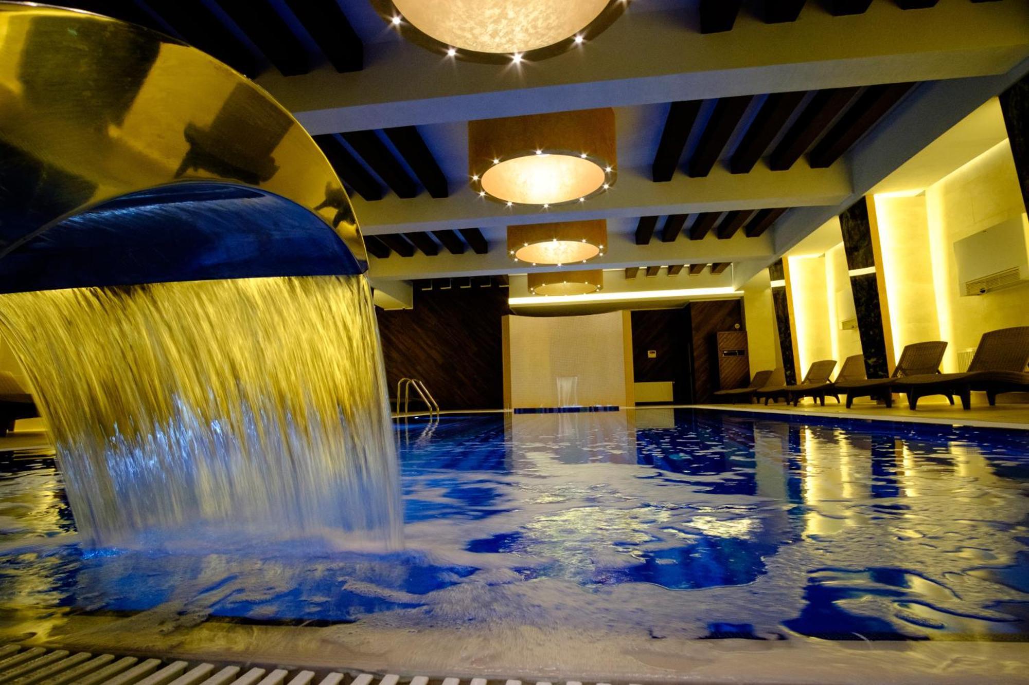 Hotel Poezia Luna Εξωτερικό φωτογραφία