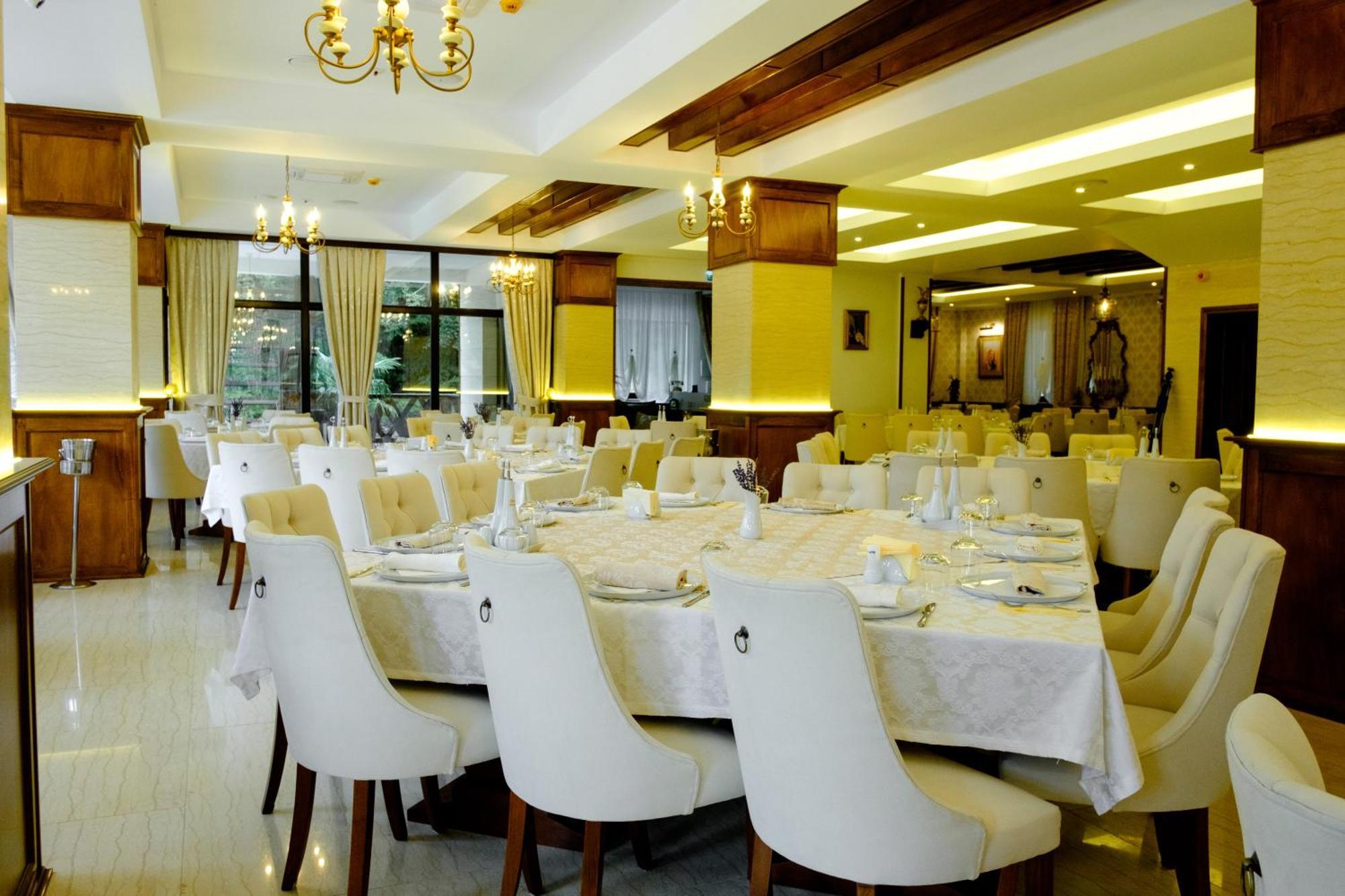 Hotel Poezia Luna Εξωτερικό φωτογραφία