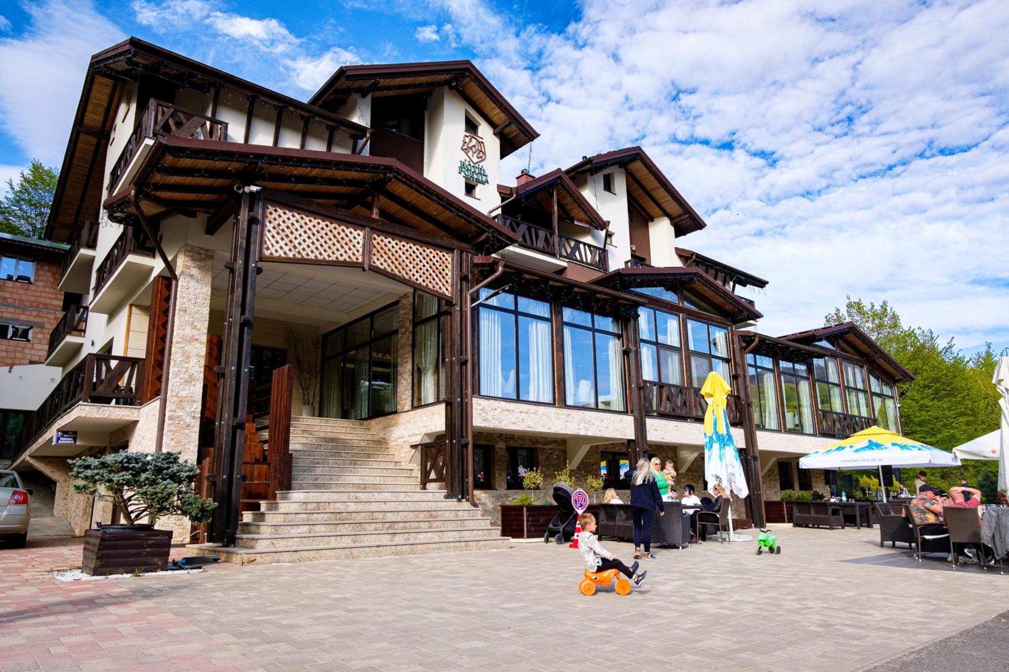 Hotel Poezia Luna Εξωτερικό φωτογραφία